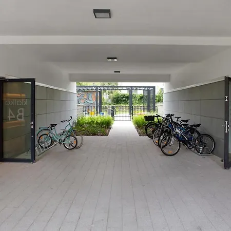 Cybernetyki 6b Serviced Apartament *