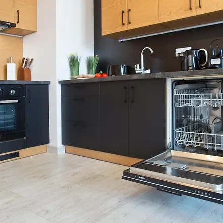 Apartamento Cybernetyki 6b Serviced Varsóvia